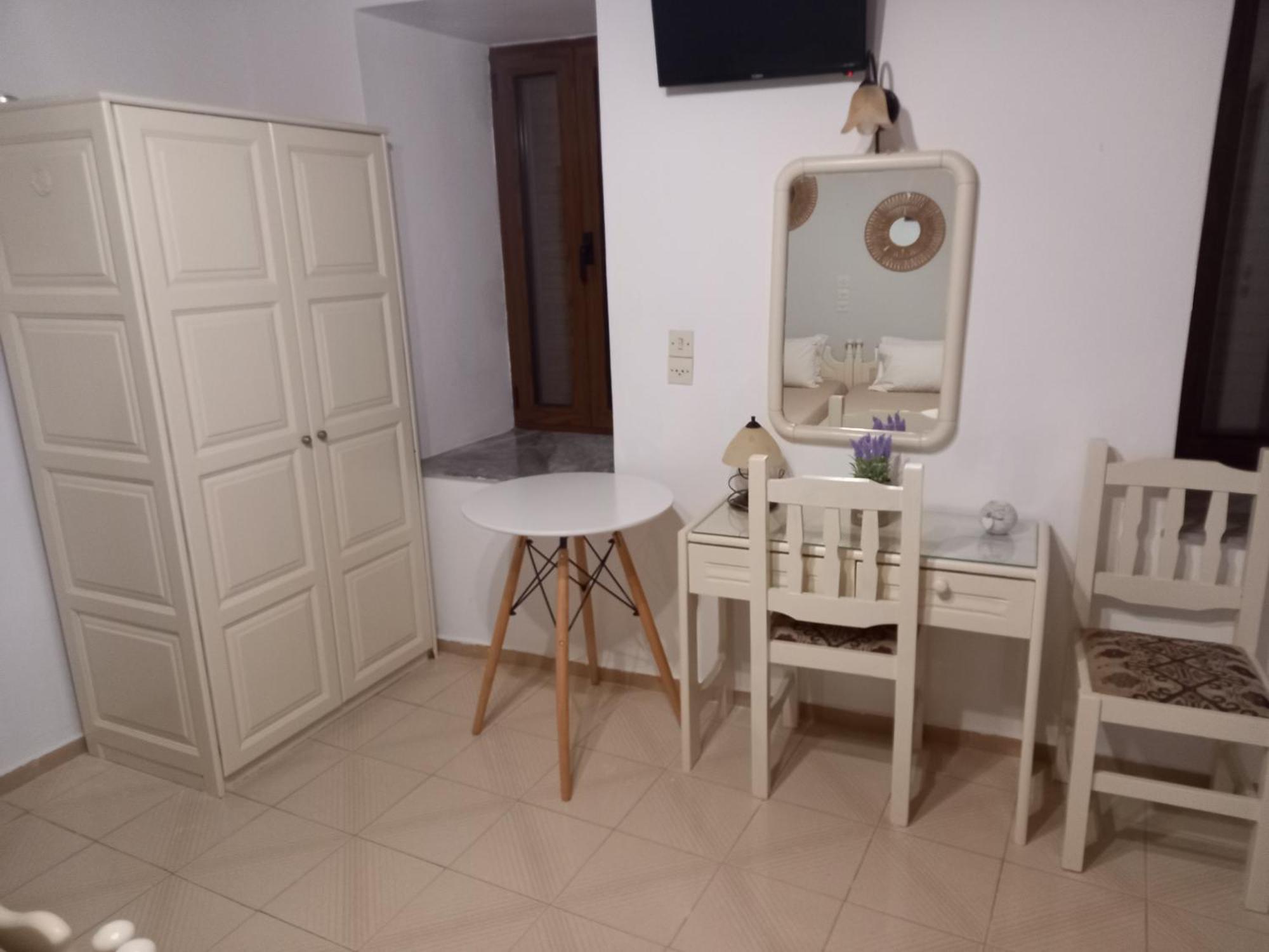 Studios Voula Μήθυμνα Εξωτερικό φωτογραφία