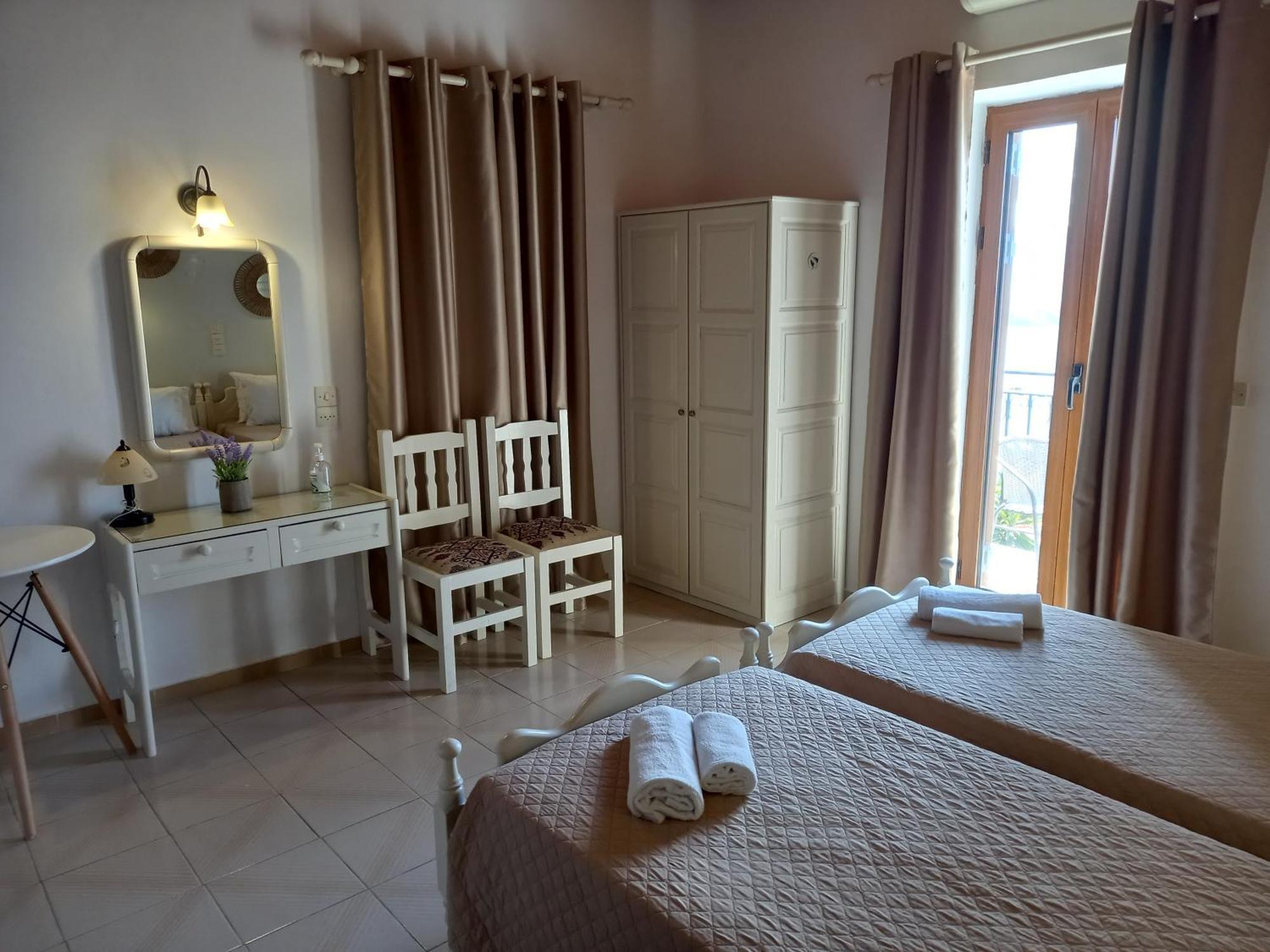 Studios Voula Μήθυμνα Εξωτερικό φωτογραφία